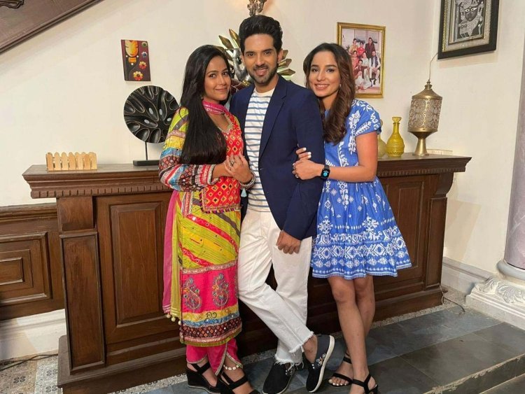 क्या कुंडली तय करेगी दो प्यार करने वालों की कहानी, जानने के लिए देखें शेमारू उमंग का अपकमिंग शो 'कुंडली मिलन'